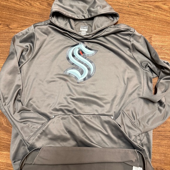 NHL Authentic PRO Fanatics Seattle Kraken Hoodie - Picture 2 of 7